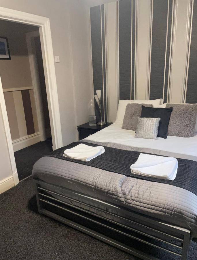 Phildene Suites Блекпул Екстериор снимка