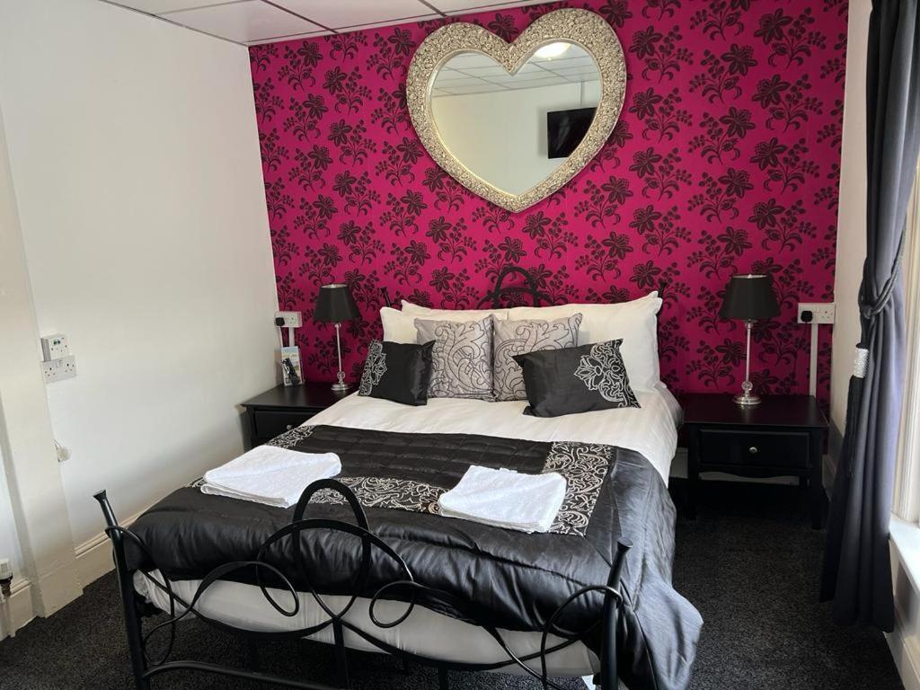 Phildene Suites Блекпул Екстериор снимка